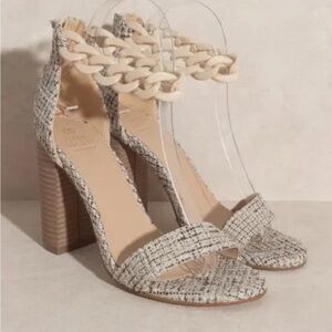 Oasis Society Tweed Heel